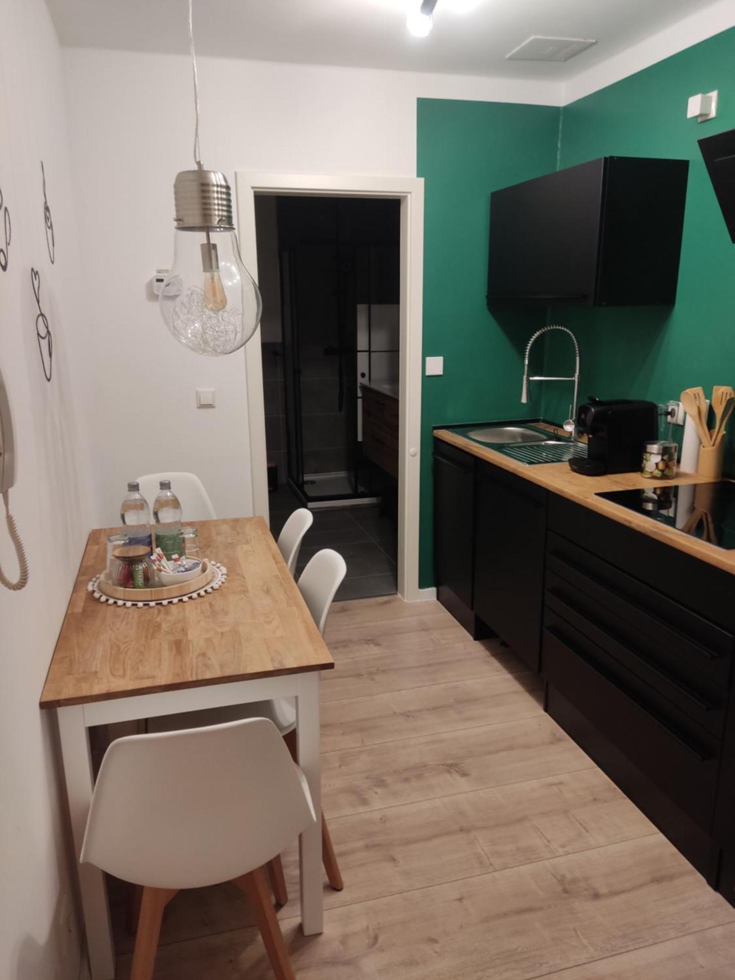 Ferienwohnung Enzian - Naehe Kapellplatz - Oeffentlicher Parkplatz - Aufzug Altötting エクステリア 写真